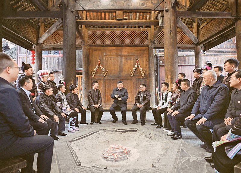 習(xí)近平：鍥而不舍落實(shí)中央八項(xiàng)規(guī)定精神，以?xún)?yōu)良黨風(fēng)引領(lǐng)社會(huì)民風(fēng)